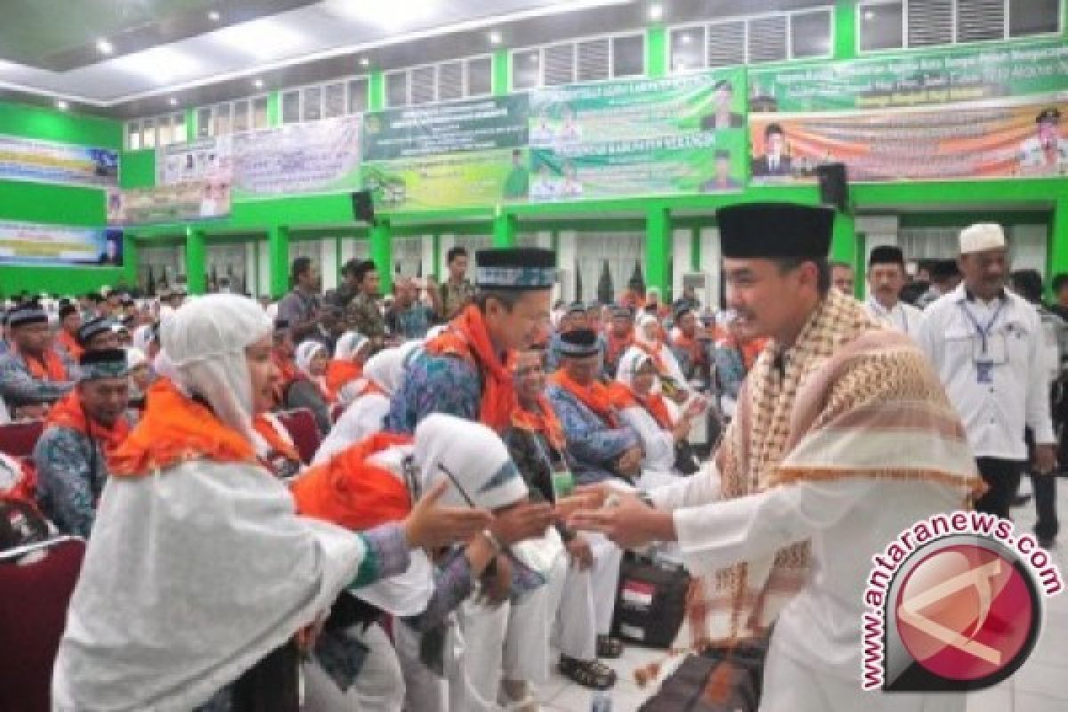 Dua jamaah Jambi kloter pertama batal berangkat