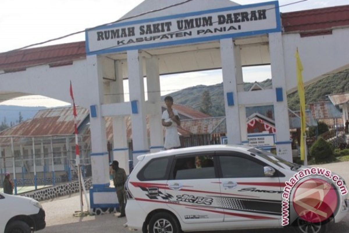 Bupati harap Gubernur Papua tingkatkan layanan RSUD Paniai