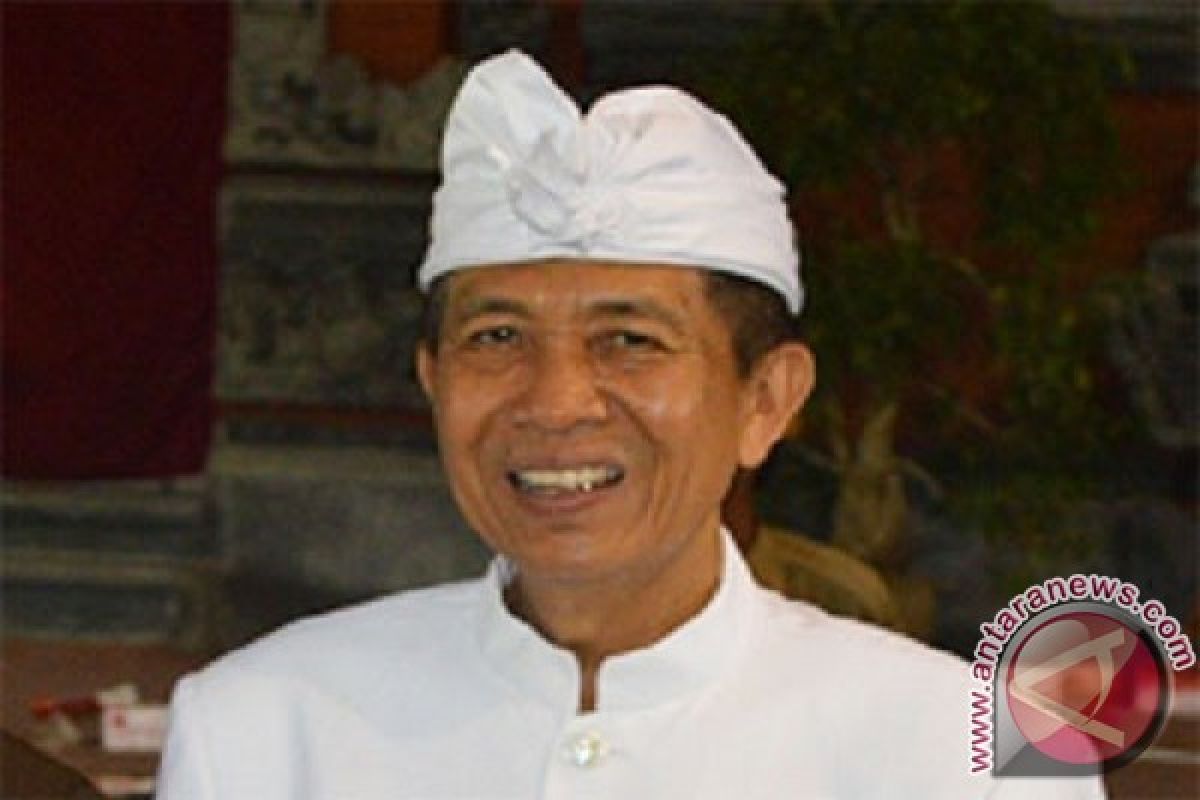 Gubernur Bali ajak tingkatkan "sradha dan bhakti"