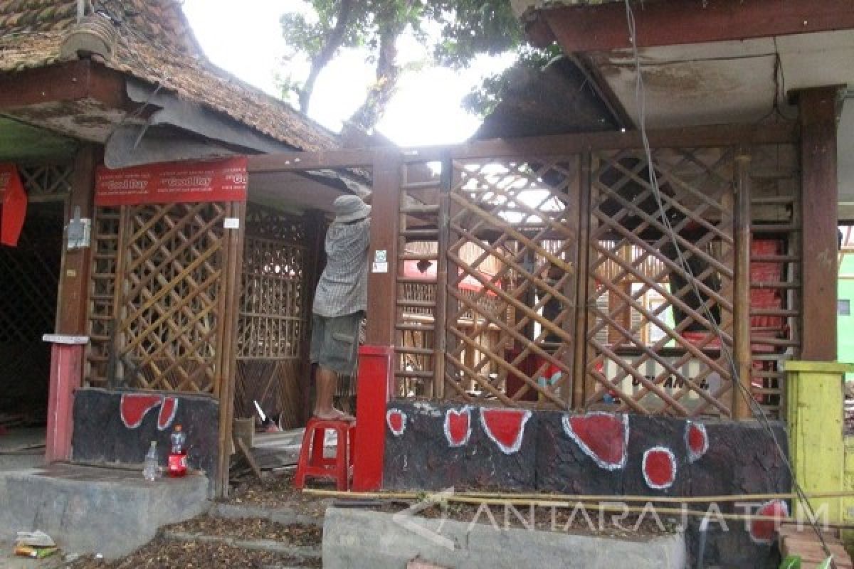 Pedagang Di Taman Sekartaji Kediri Direlokasi Antara News Jawa Timur