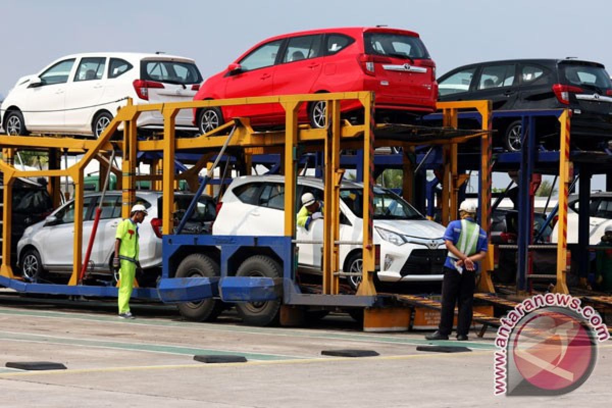 Penjualan mobil Indonesia turun pada Januari 2019