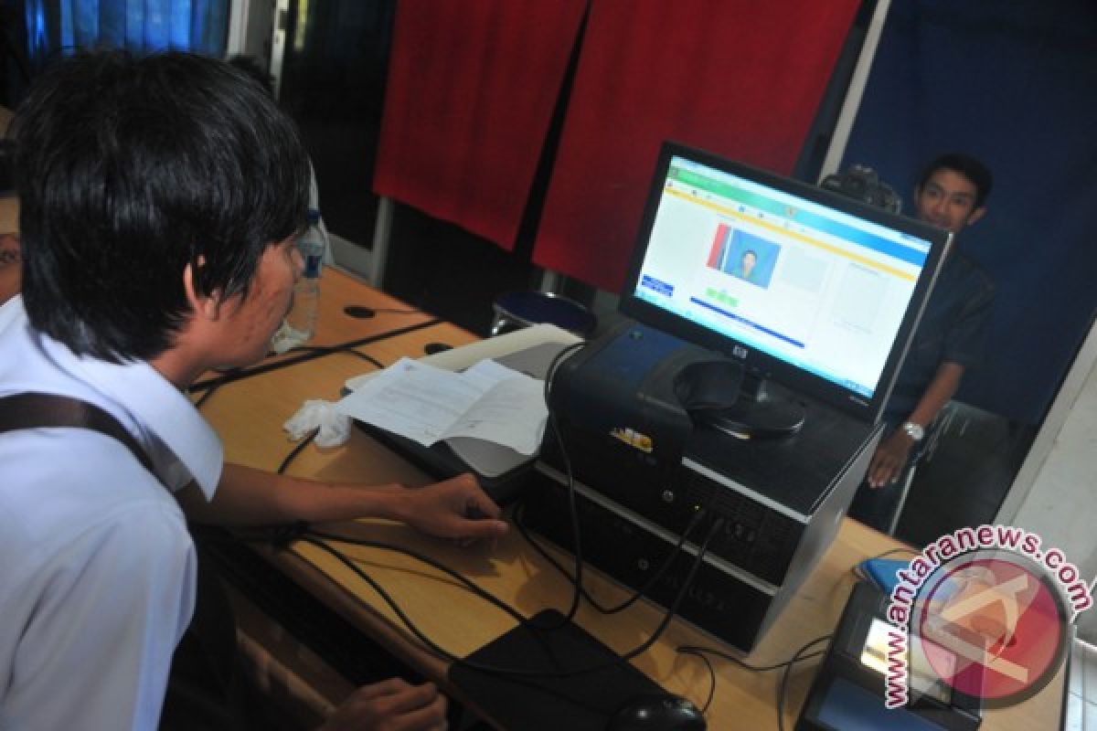 Ratusan ribu warga Sumsel belum ber-KTP Elektronik