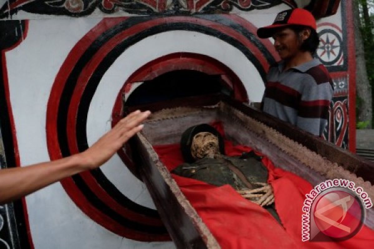 RITUAL MANENE MASYARAKAT TORAJA