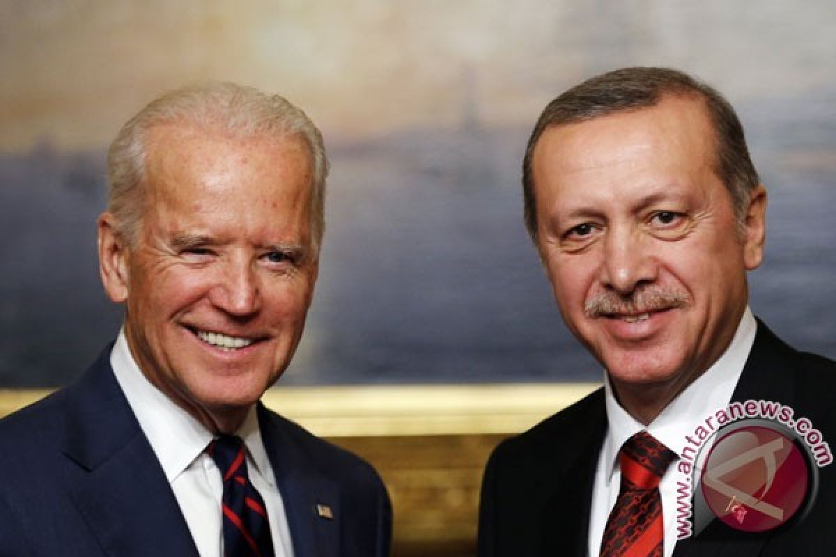 Erdogan dan Biden Silang Pendapat Soal Fethullah Gulen