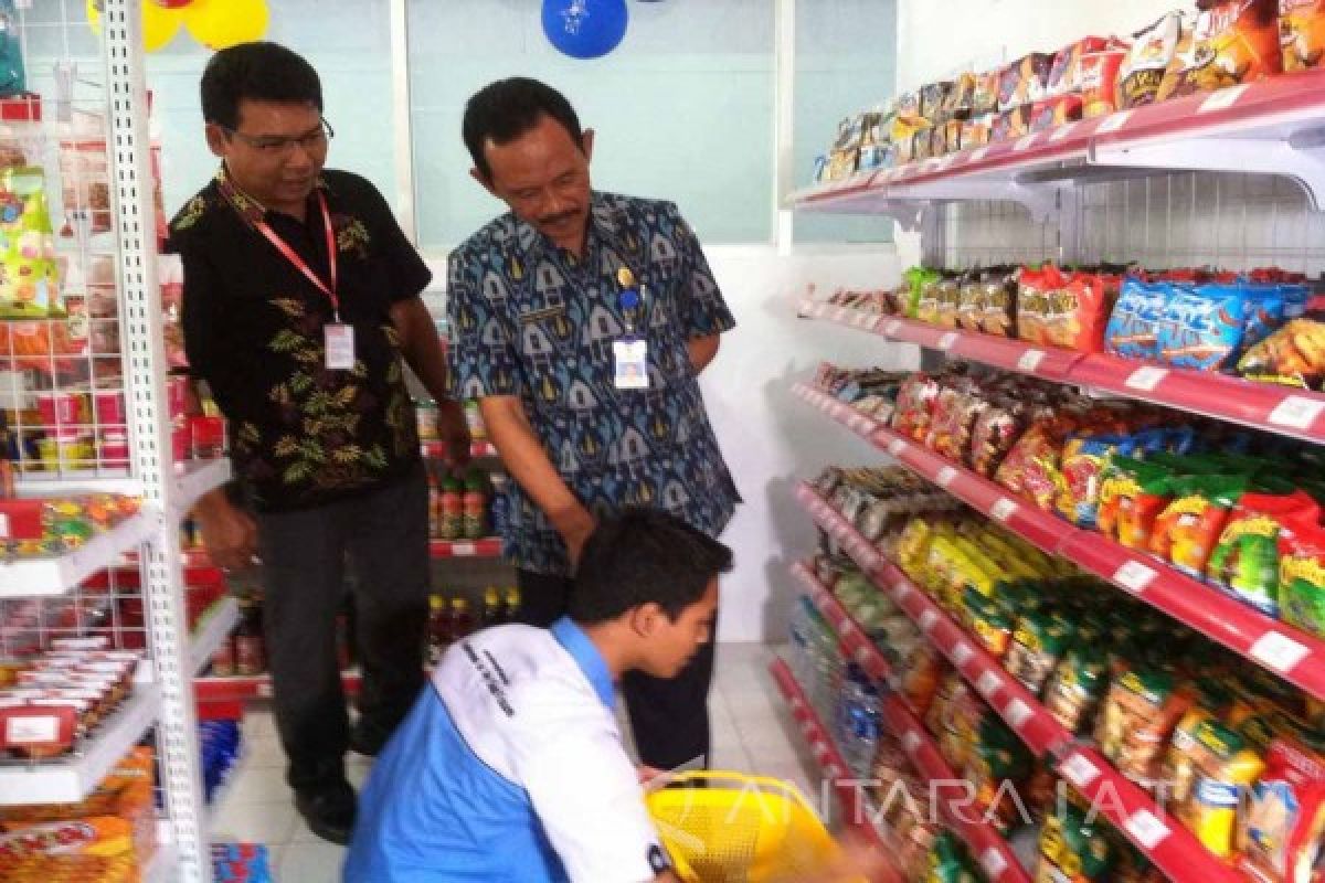 SMKN 1 Jember Miliki Laboratorium Ritel