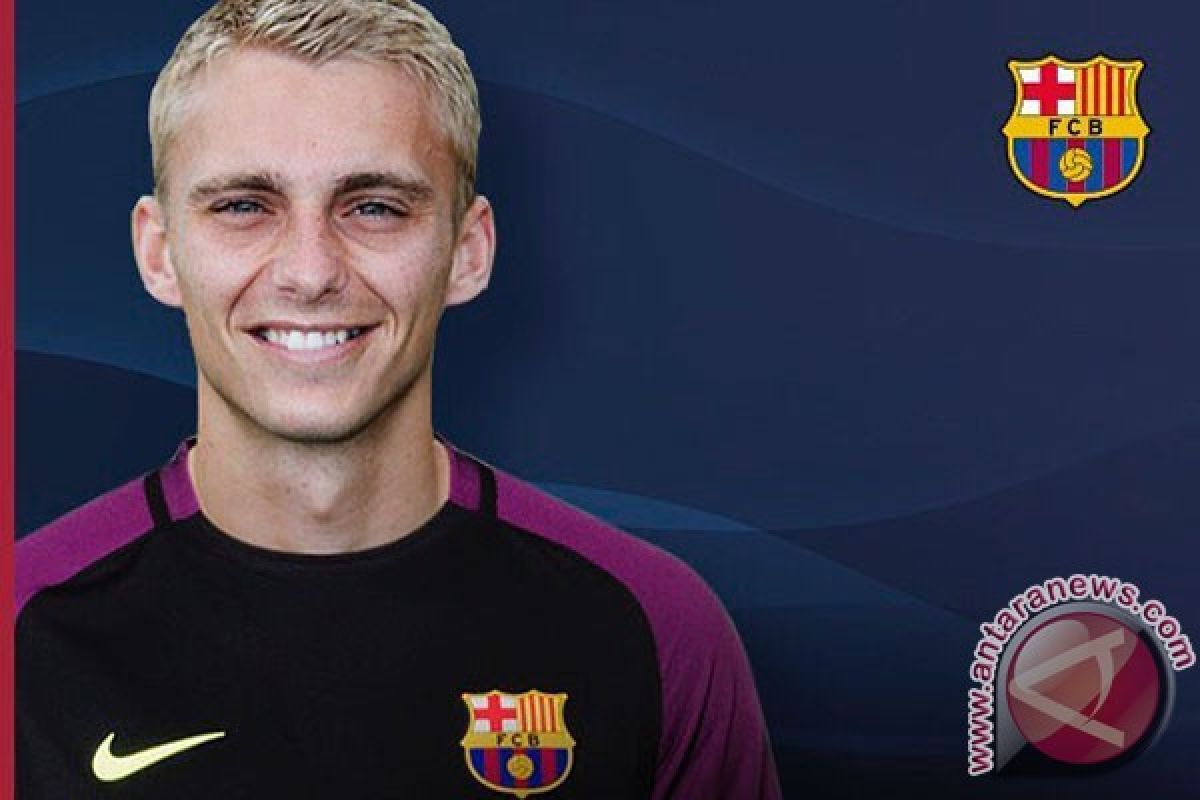 Penjaga gawang  Jasper Cillessen makin dekat ke Benfica