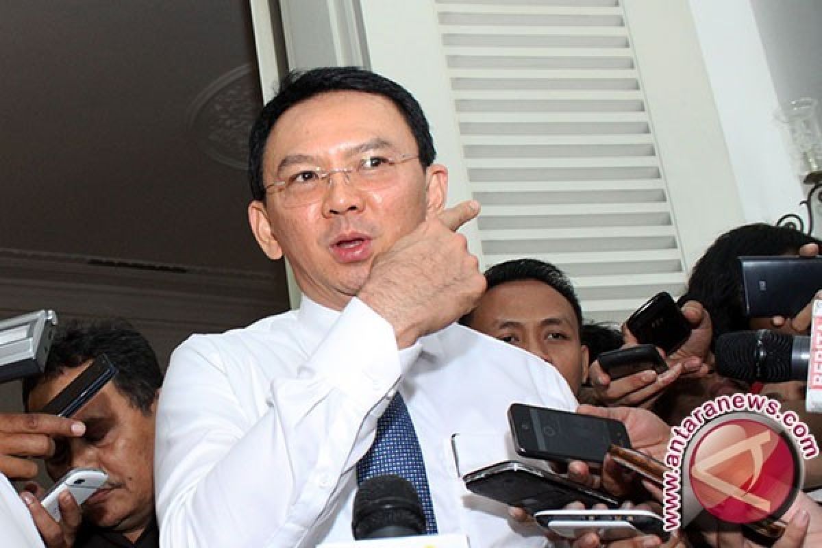 Ahok Resmikan Pasar Pesanggrahan