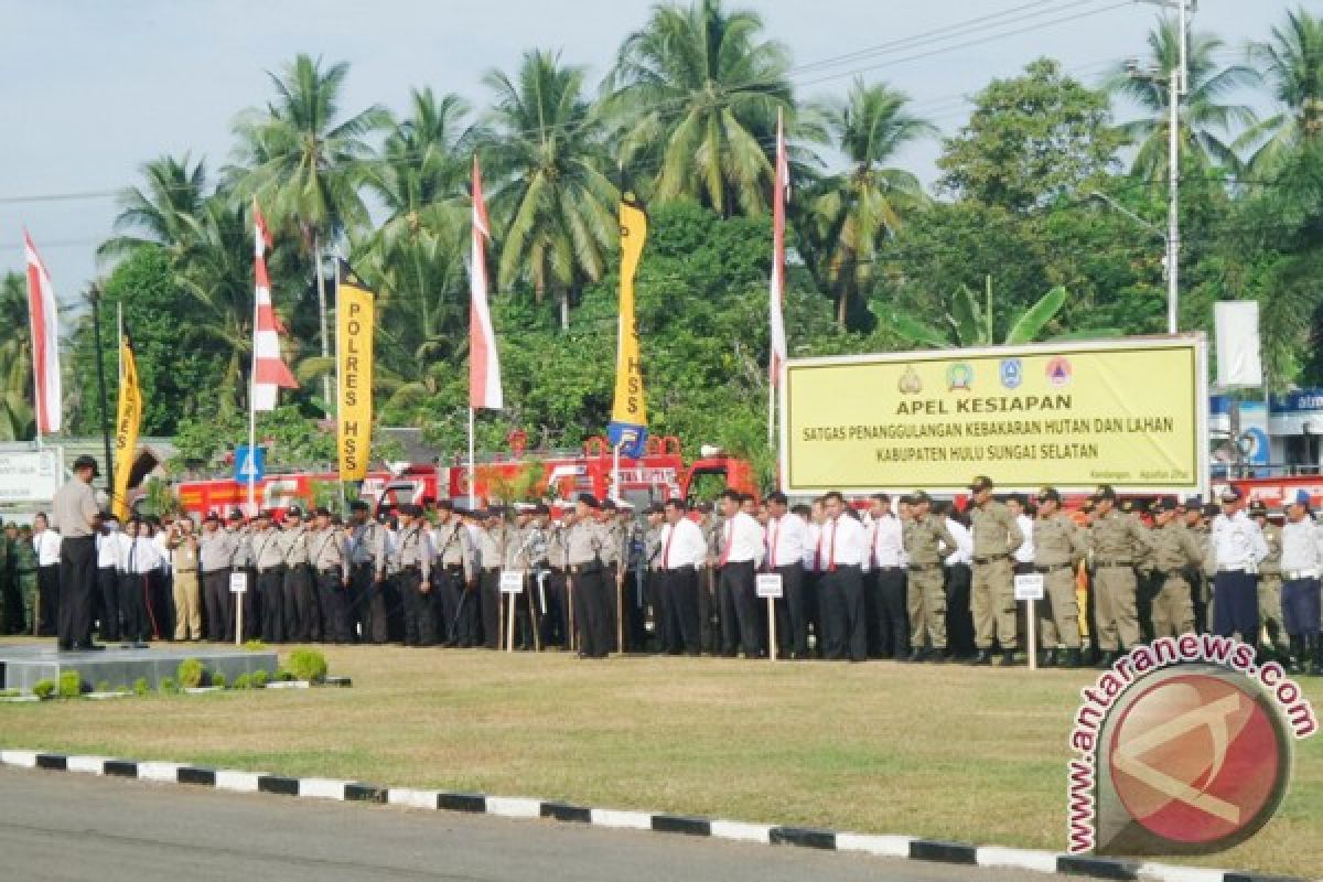 Sabhara Polres Banjarbaru Latihan Penanganan Kebakaran Hutan