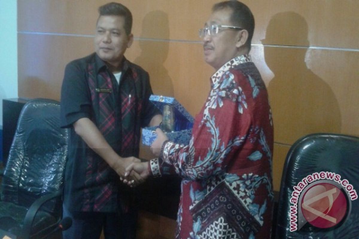  PDAM Kalimantan Minta Keringanan Soal Tarif Listrik