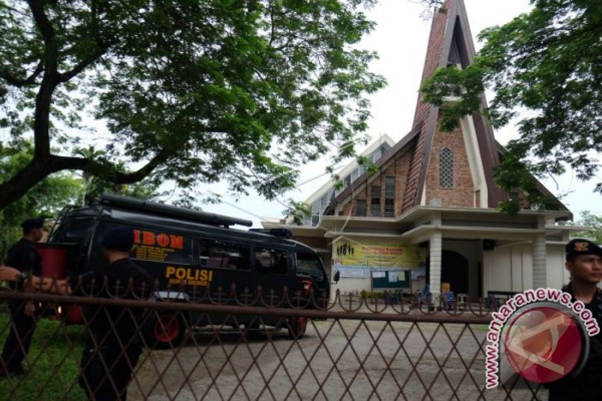 Bom Gereja Santo Yosep, Pelaku Mengaku Disuruh