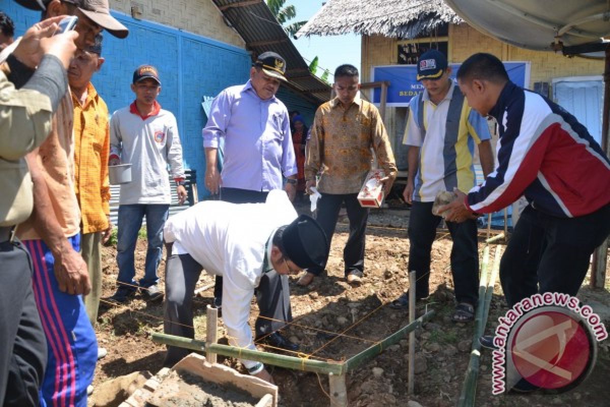 Pemkab Gorontalo Utara Bedah 18 Rumah Lansia 