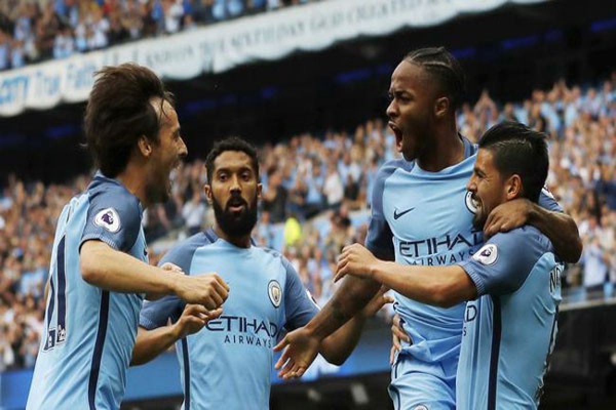 City puncaki klasemen berkat kemenangan atas West Ham