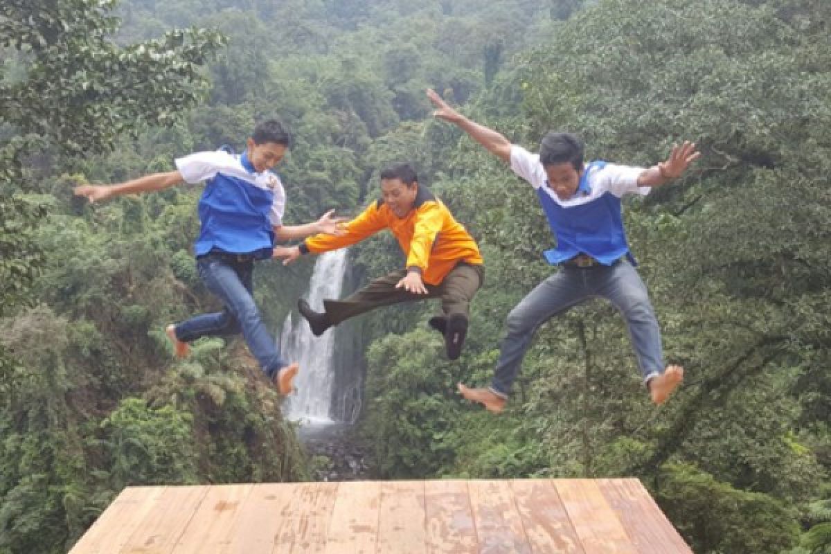 Curug Gomblang Banyumas Semakin Diminati Wisatawan