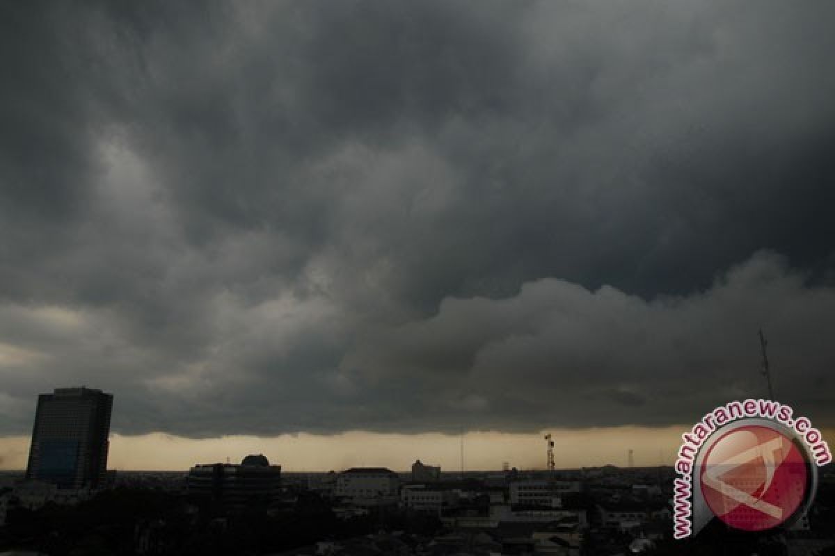 Waspada, cuaca ekstrem masih berpotensi melanda Kaltim