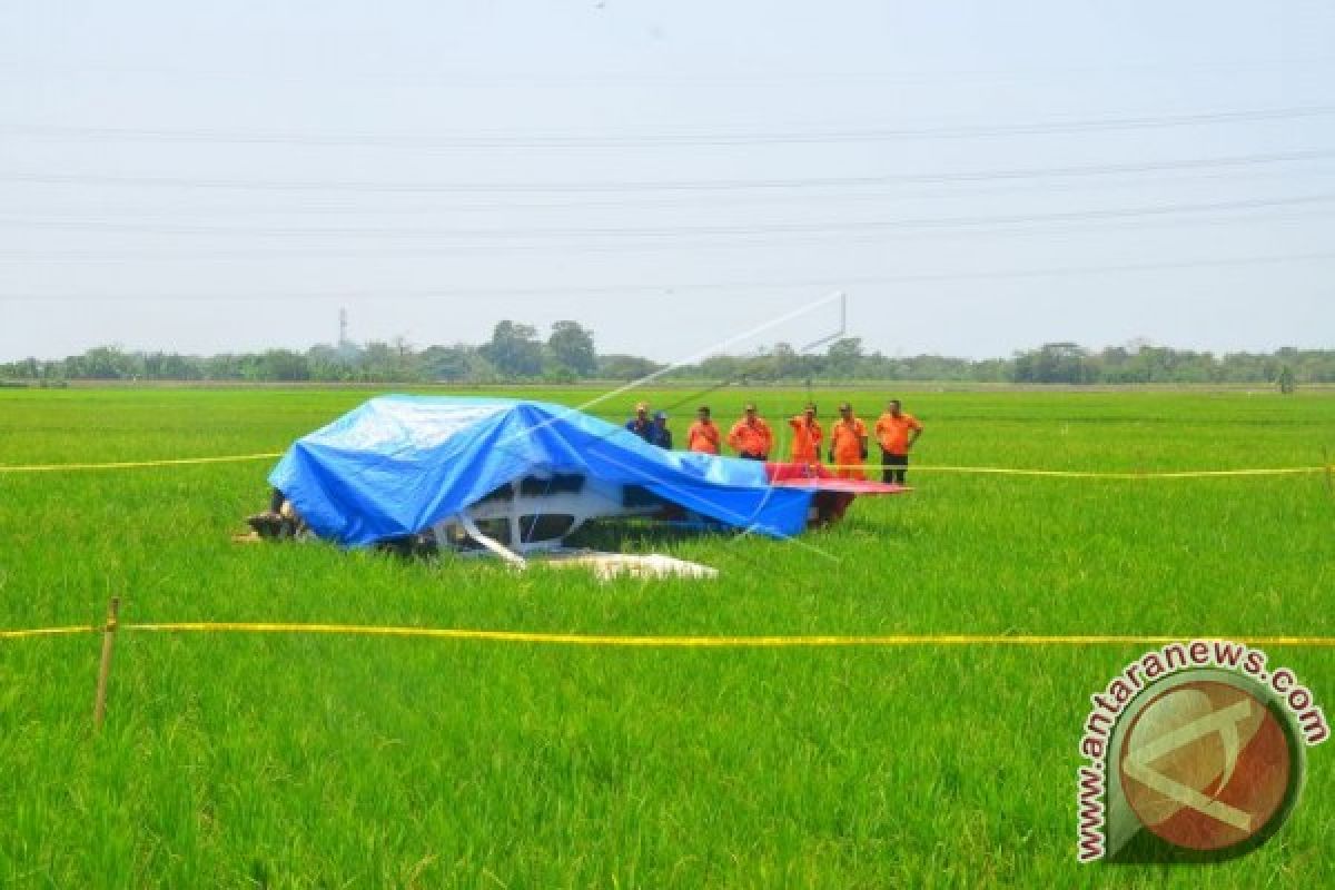 Pesawat Latih Jatuh di Cirebon