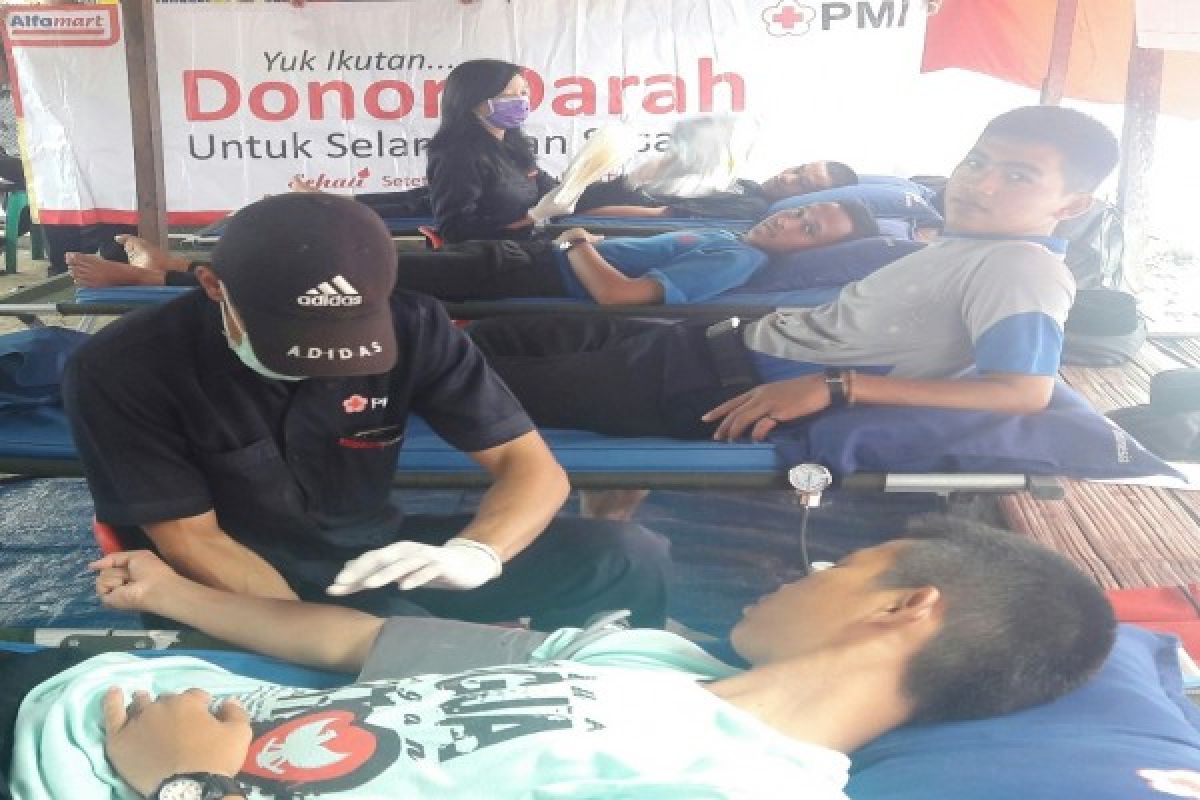 Alfamart Dukung Aksi Donor Darah di Lebak