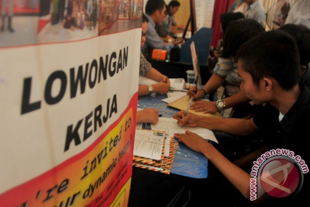 Dekan: Alumni UIN bertahan dalam persaingan kerja