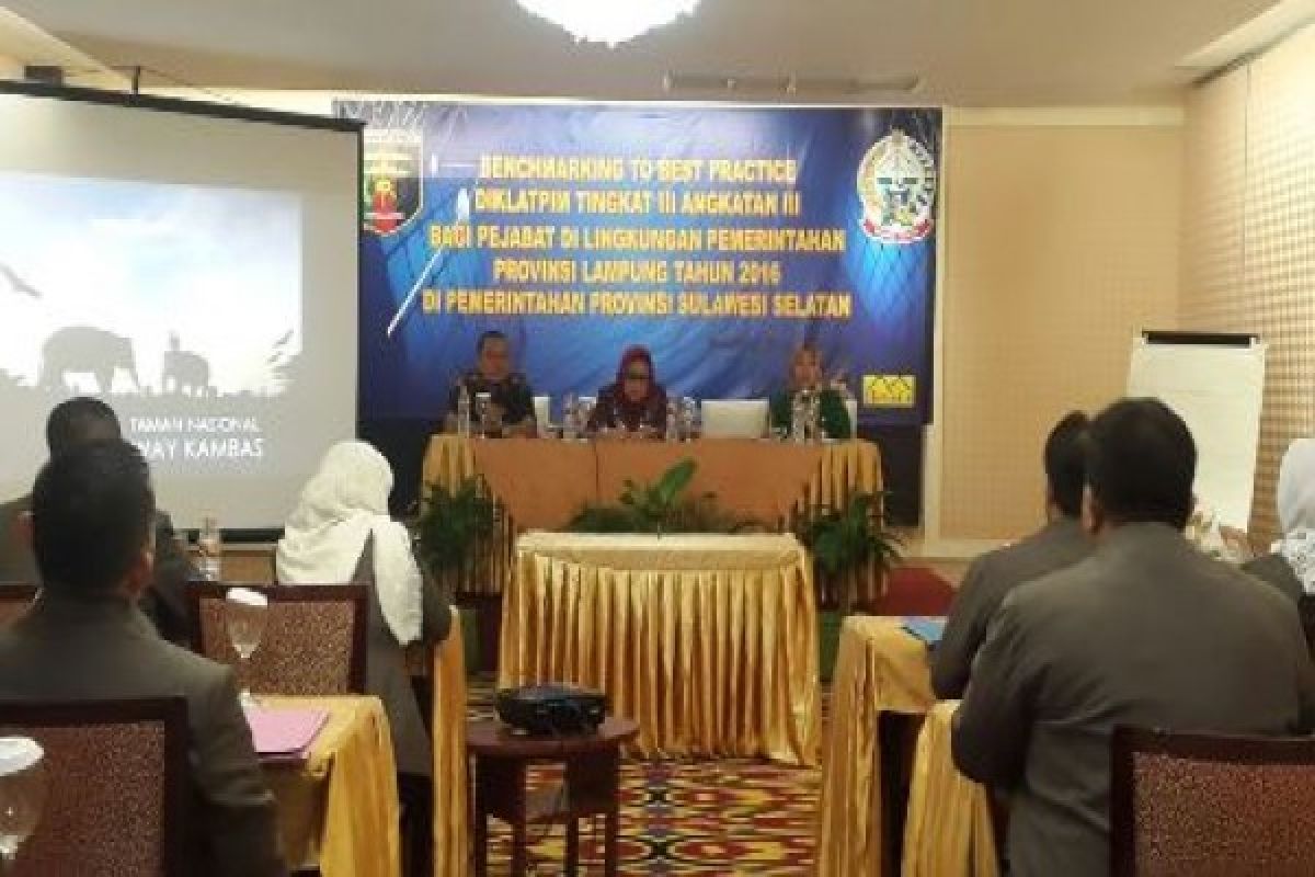 Peserta Diklatpim Lampung Gelar Seminar Di Makassar