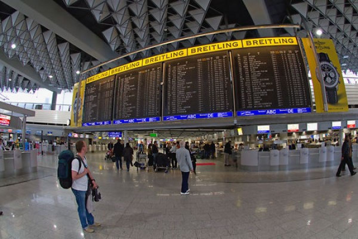 Bobol keamanan, terminal Bandara Frankfurt dikosongkan