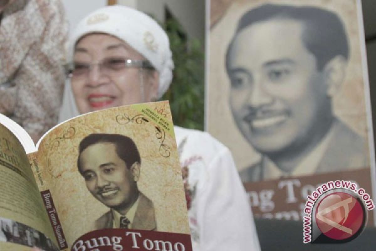 Jenazah istri Bung Tomo diterbangkan ke Surabaya