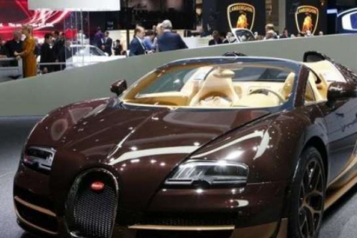 Kendarai supercar Bugatti Veyron, Remaja 13 Tahun Capai Kecepatan 325 Kilometer