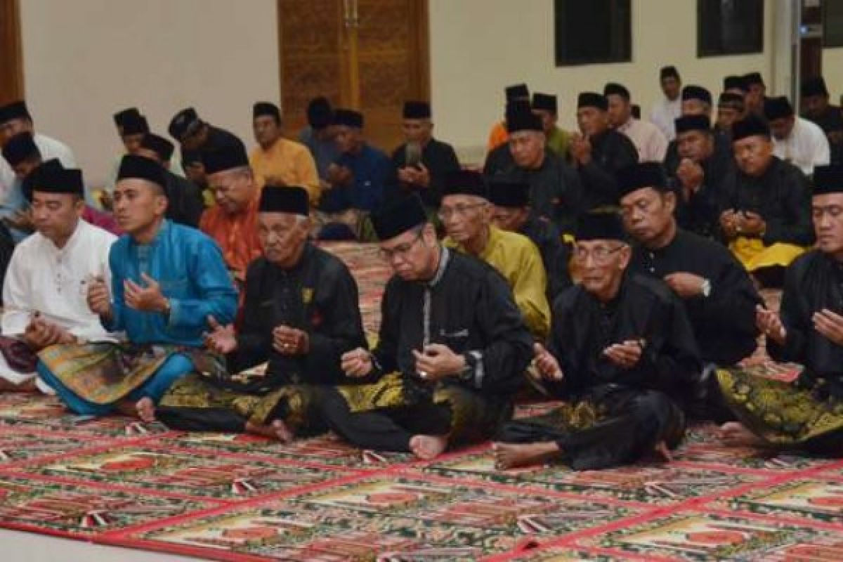 Peringati HUT Bengkalis Ke-504, LAMR Gelar Kenduri Adat