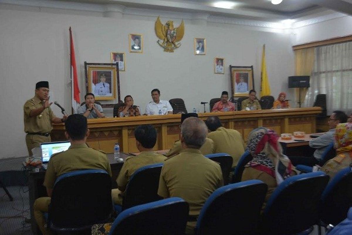 Bupati Lampung Tengah Terima Rombongan Anggota DPRD Tuban