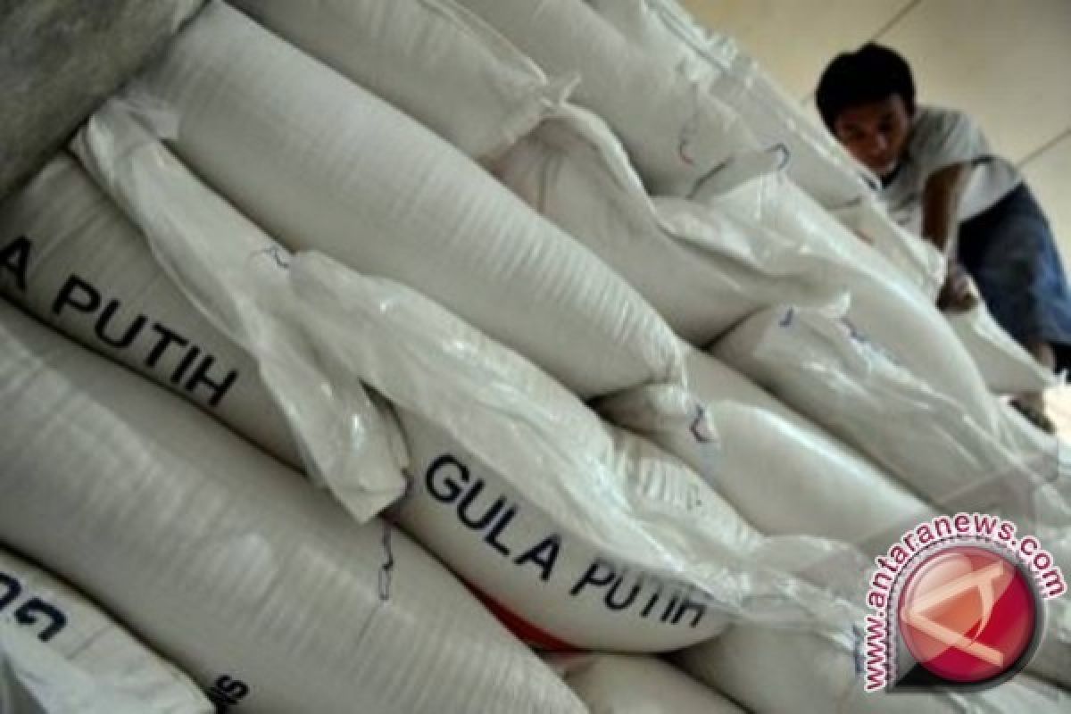 Bulog Jayawijaya datangkan 200 ton gula murah