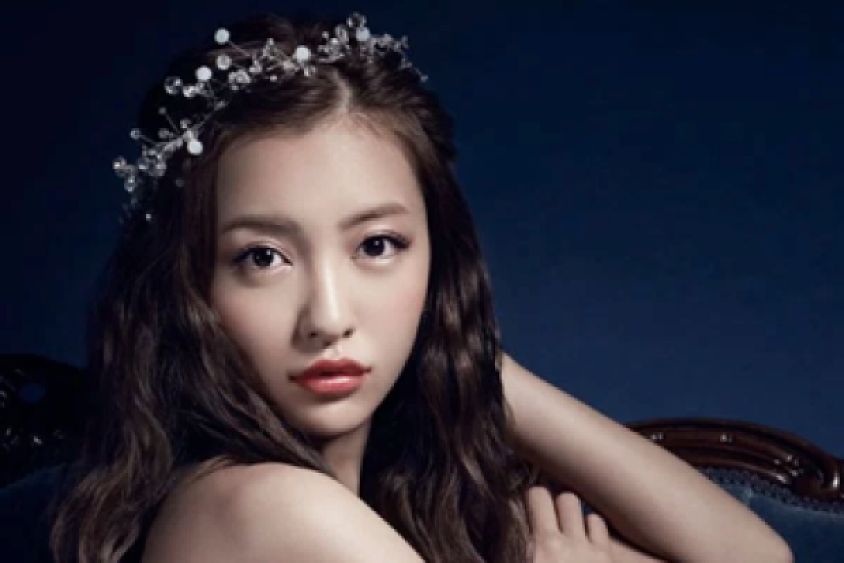 Tomomi Itano mampir ke Teater JKT48 malam ini