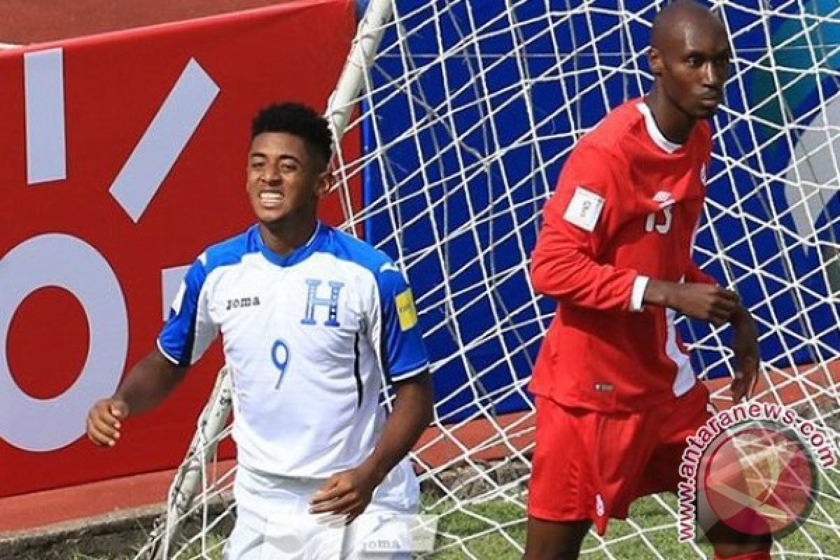 Balikkan kedudukan, Honduras tekuk Kanada 2-1