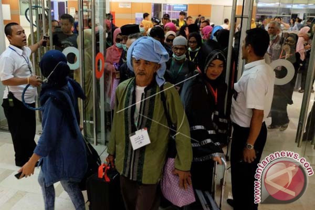 Polda Metro tangkap Bukhori Muslim terkait penipuan jamaah haji