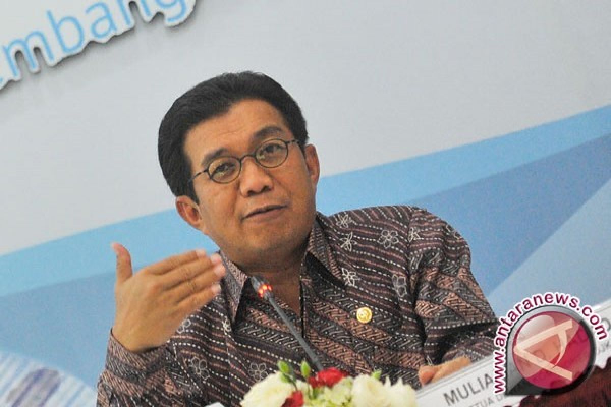 OJK Dorong Akademisi Kembangkan Industri Keuangan Syariah 