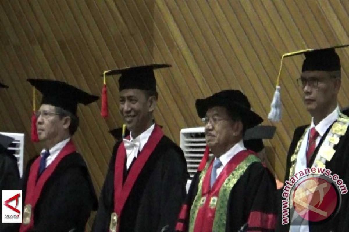 Unand Laksanakan Wisuda Khusus Program Pascasarjana Pertama Kali