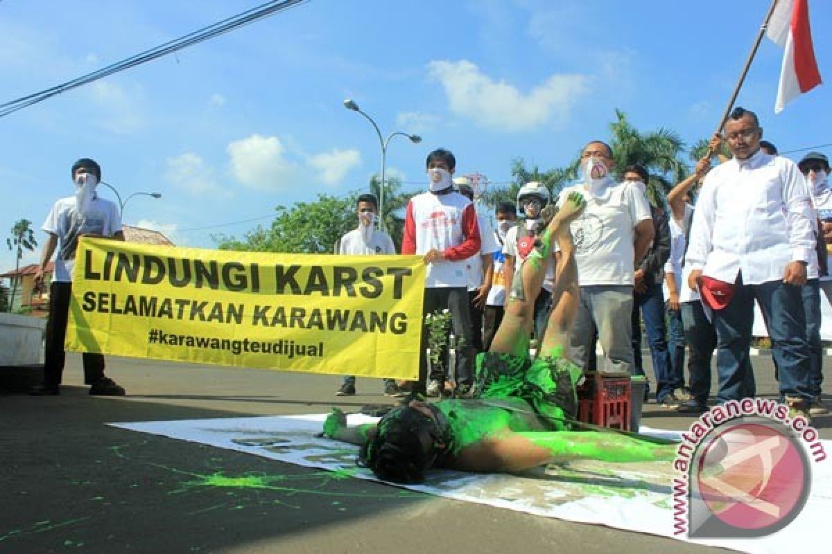 Kawasan Karst Karawang Minta Diselamatkan