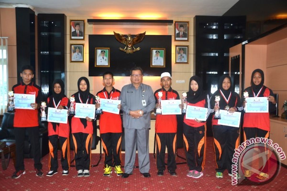 Santri Balangan Boyong Delapan Piala Pospeda Kalsel