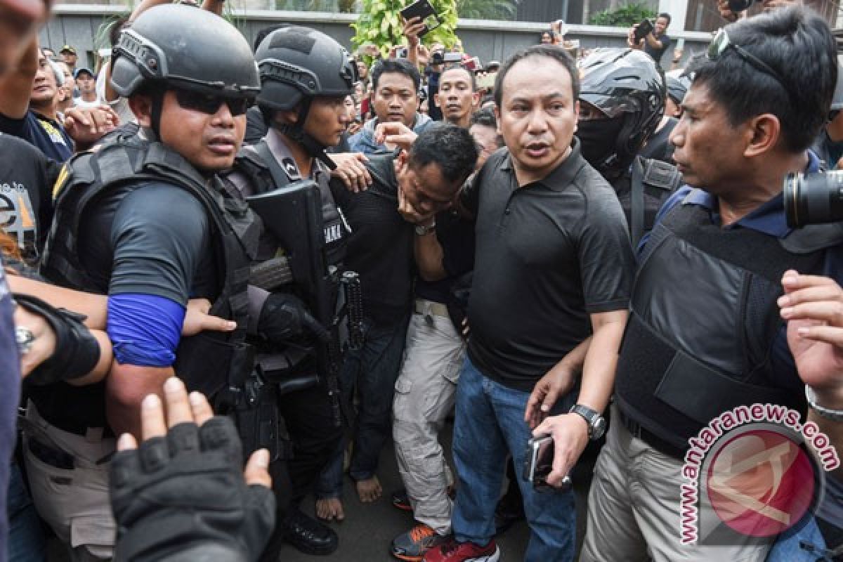 Polisi telusuri aliran dana perampokan Pondok Indah