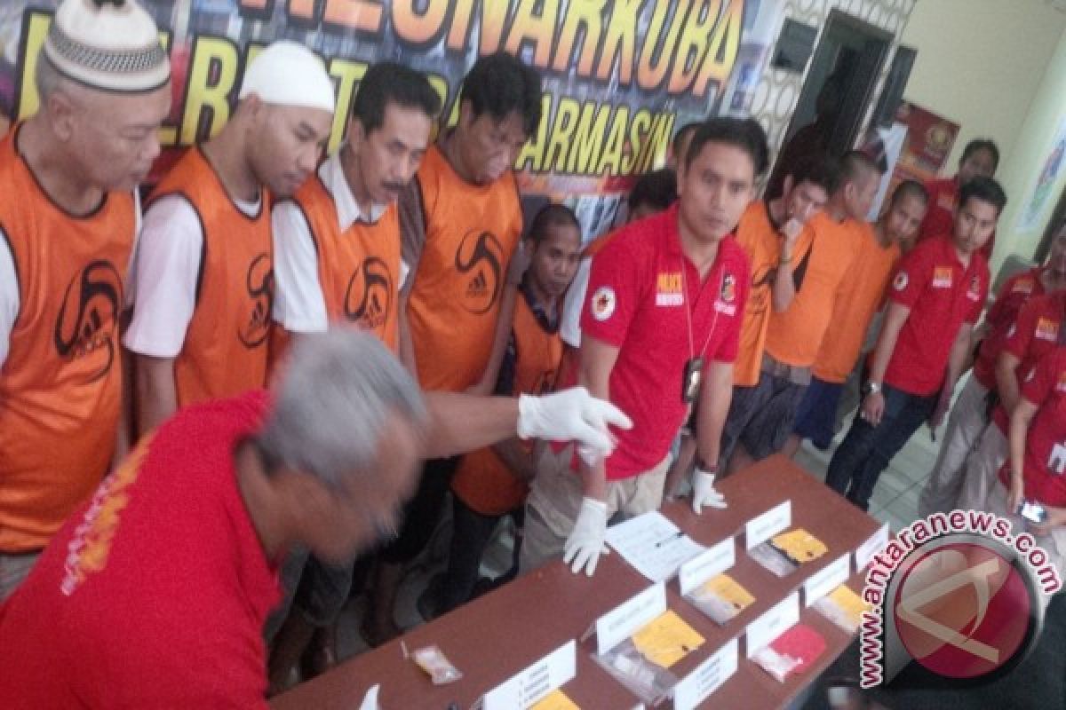 Polresta Banjarmasin Musnahkan 81 Paket Sabu-Sabu