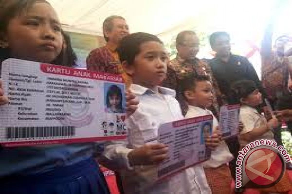 Pemkot Solok Telah Mencetak 13.600 Kartu Identitas Anak