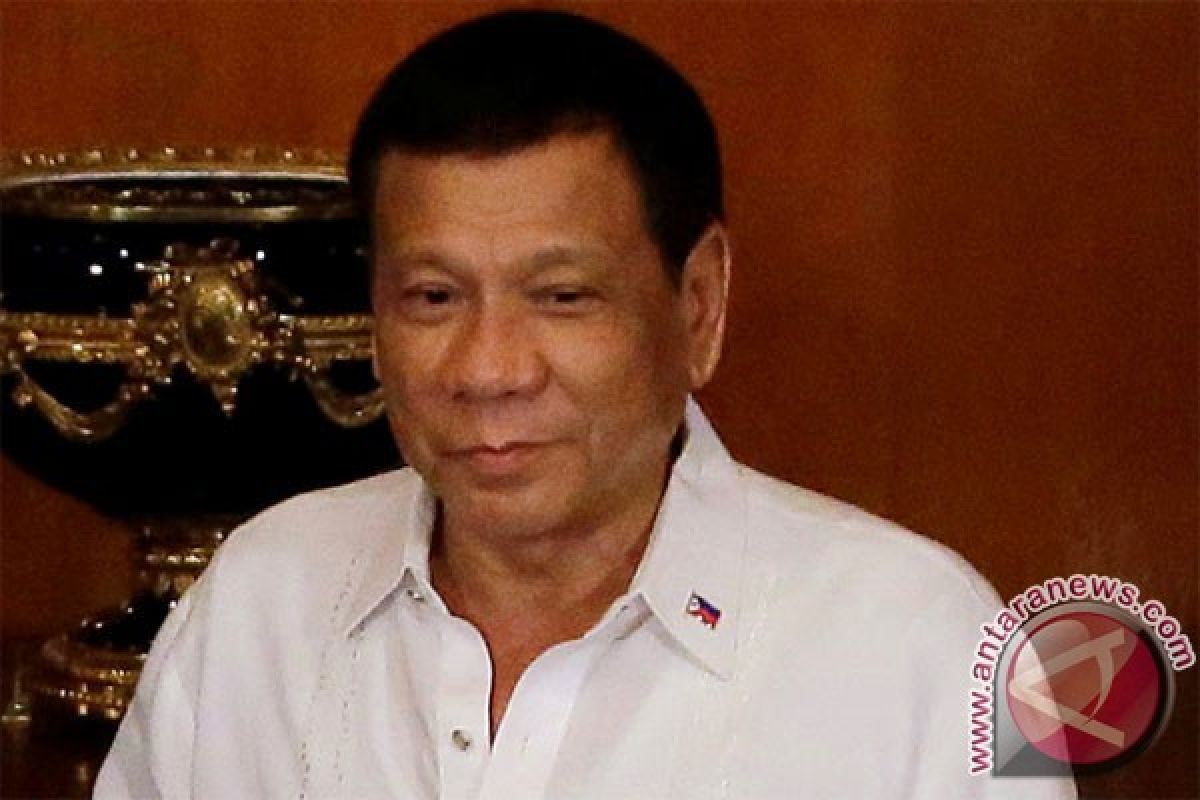 Presiden Filipina Duterte Kembali Libatkan Polisi Dalam Perang Narkotika