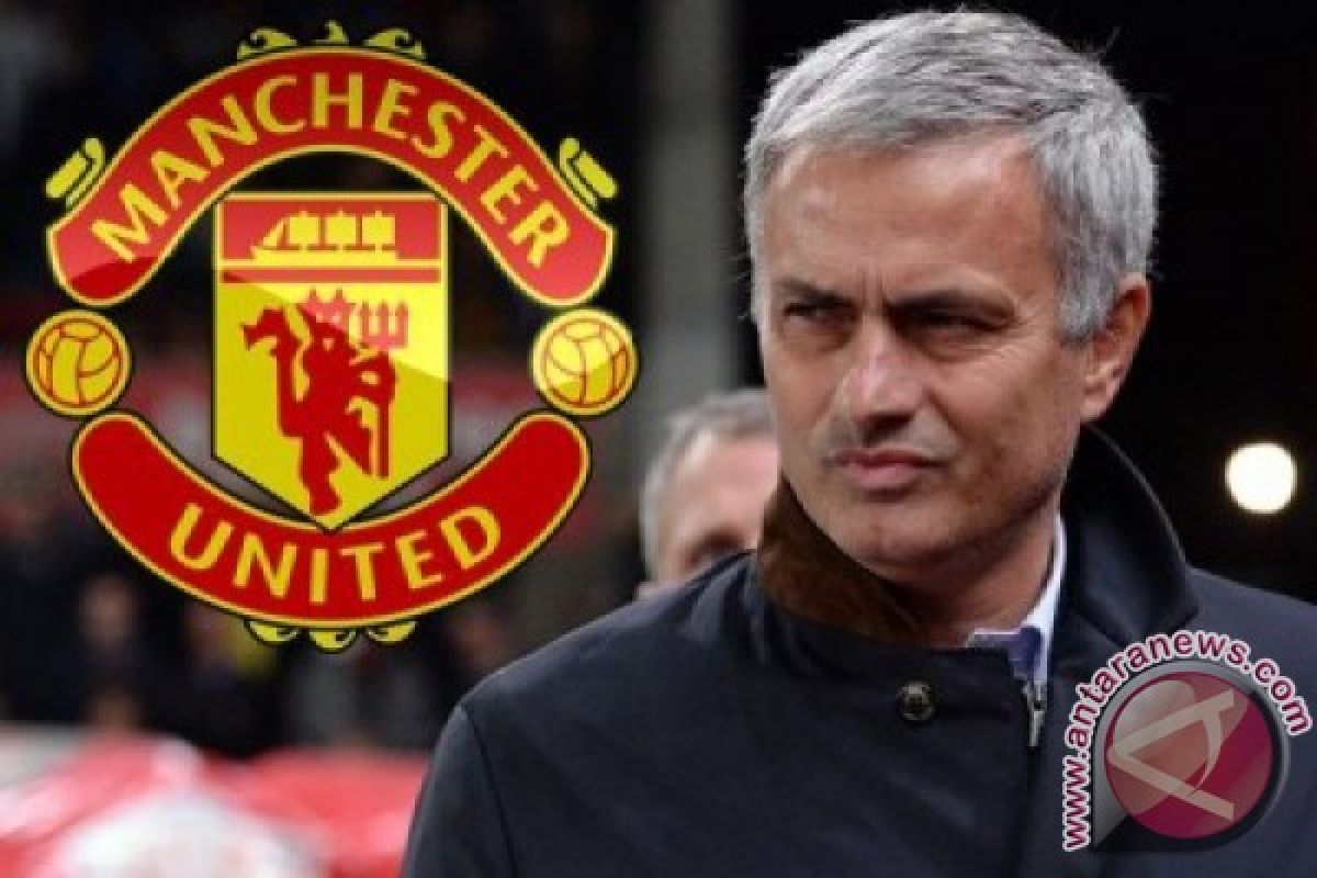 Mourinho hanya fokus finis peringkat kedua jelang "derby"