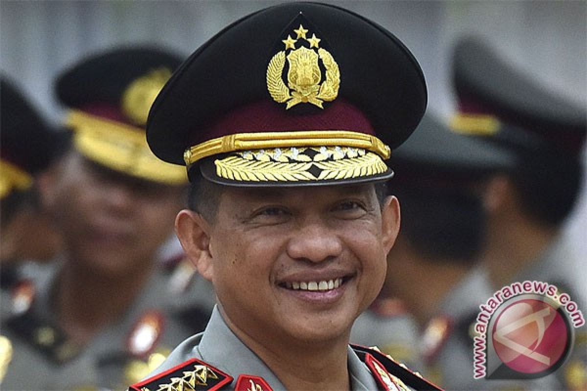 Kapolri beri penghargaan kepada anggota lumpuhkan perampok bersenjata