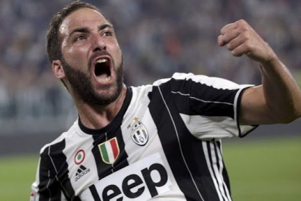 LIGA ITALIA - Higuain jadi pencetak gol terbanyak