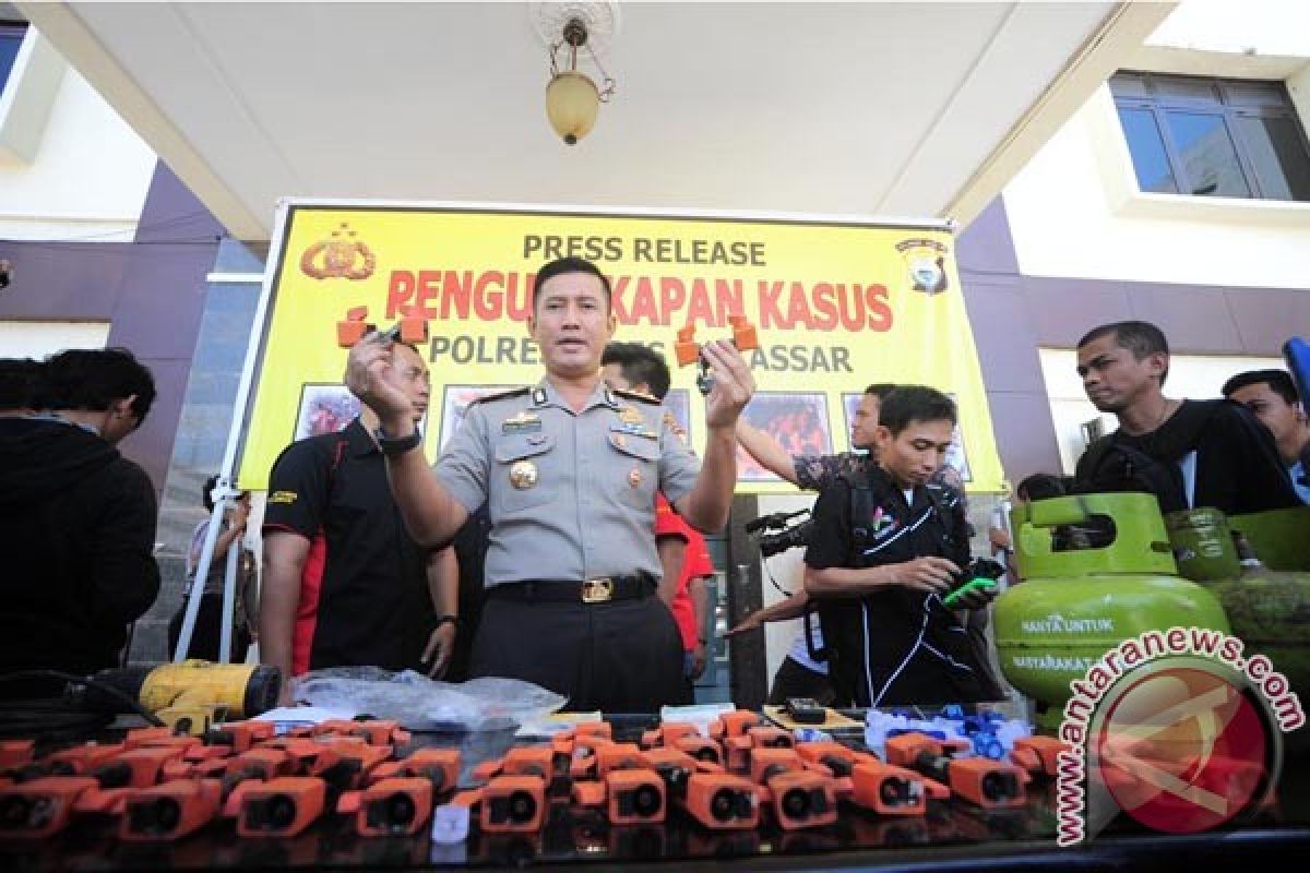 Polisi tetapkan dua tersangka ledakan gas Makassar 