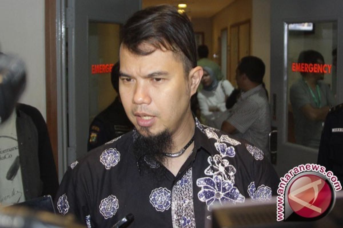 Ahmad Dhani penuhi panggilan Polda Jatim