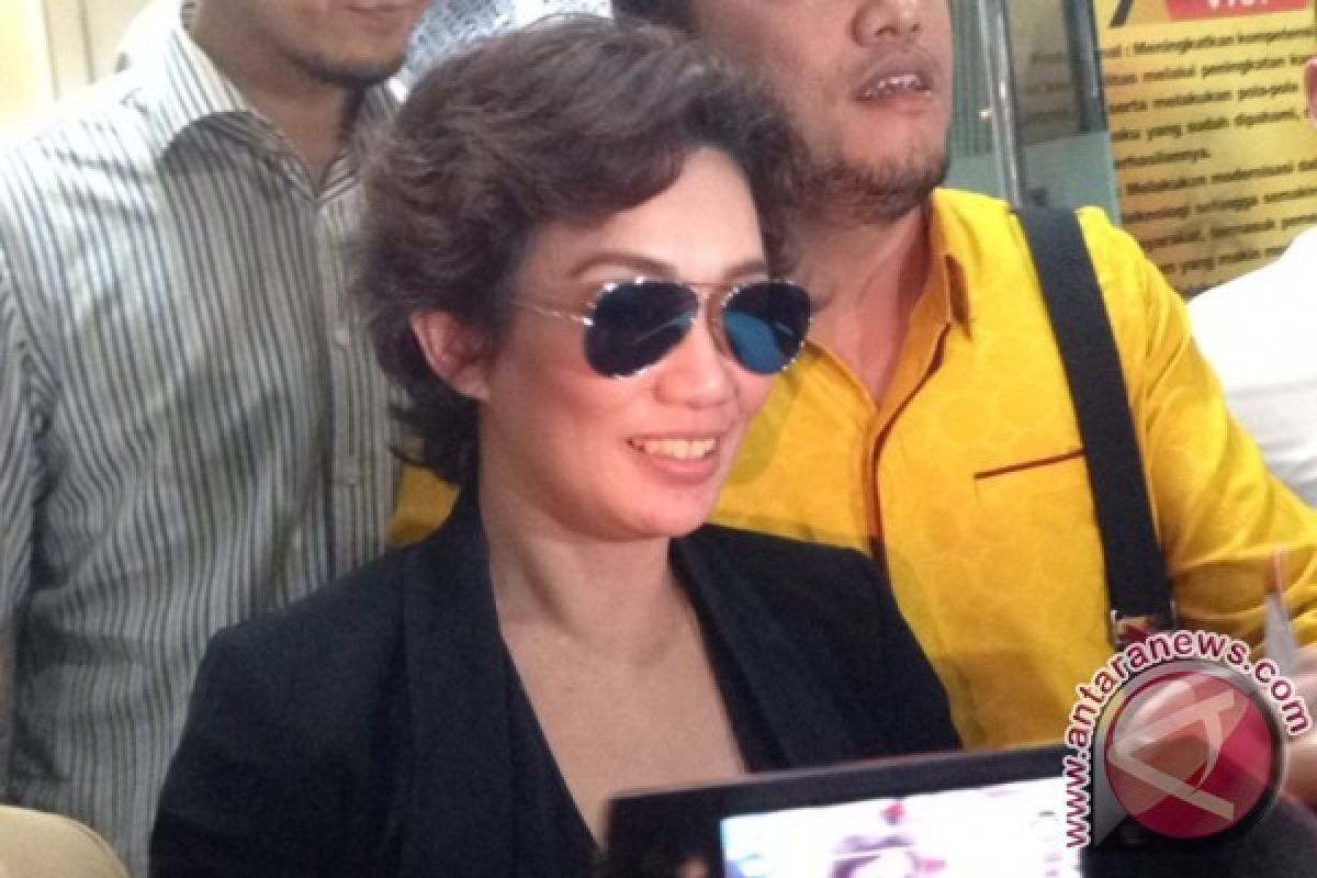 Usai Diperiksa Polisi, Reza Artamevia Bilang &acirc;&euro;&oelig;Sangat Asyik&acirc;&euro;