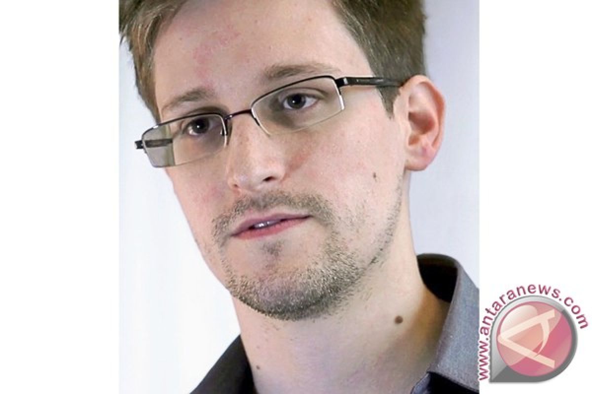 Capres Kennedy Jr akan ampuni Snowden dan Assange bila terpilih