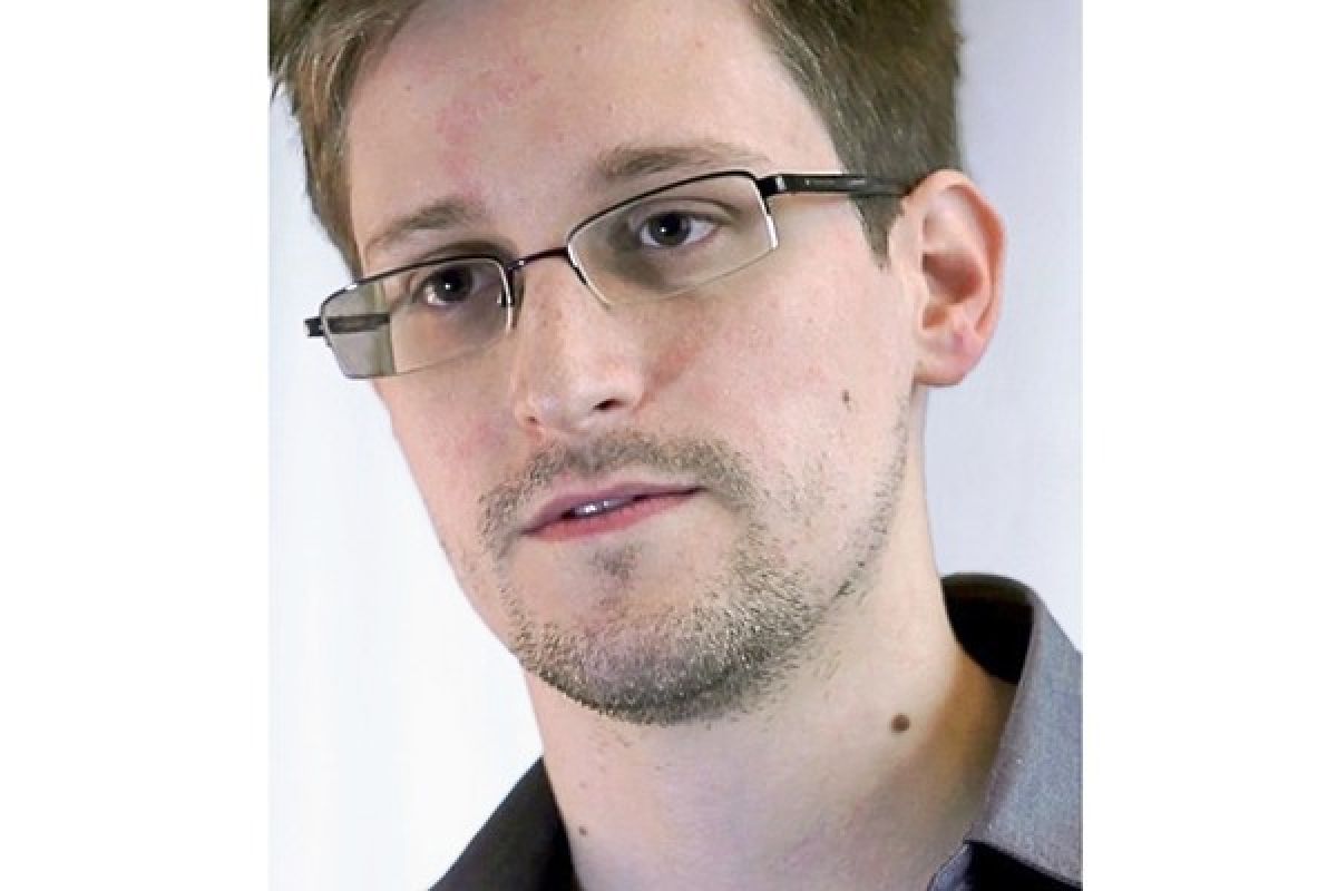 Snowden minta pengampunan dari Presiden Obama