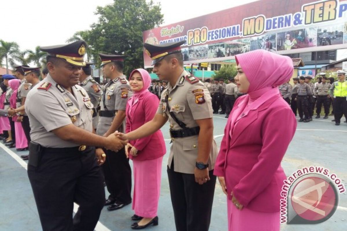 Kapolres Ketapang Lantik Tujuh Perwira Baru