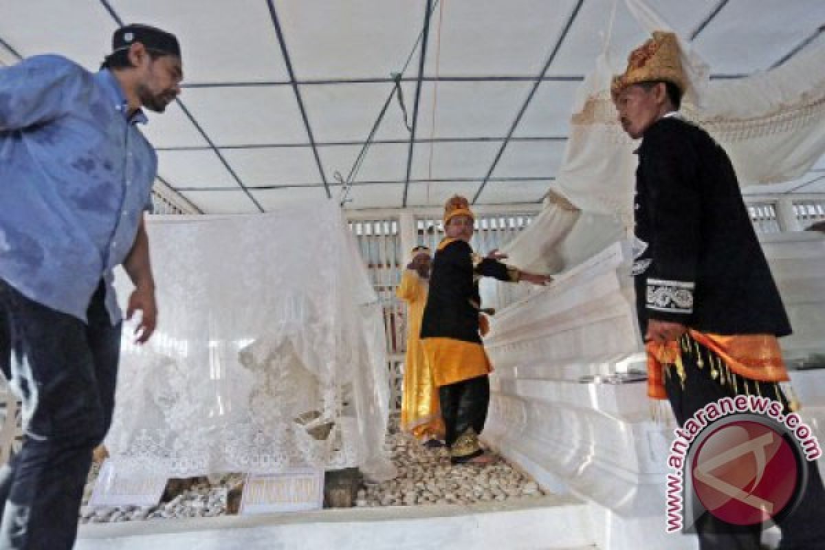 Makam Sulthan Alauddin Riayat Syah