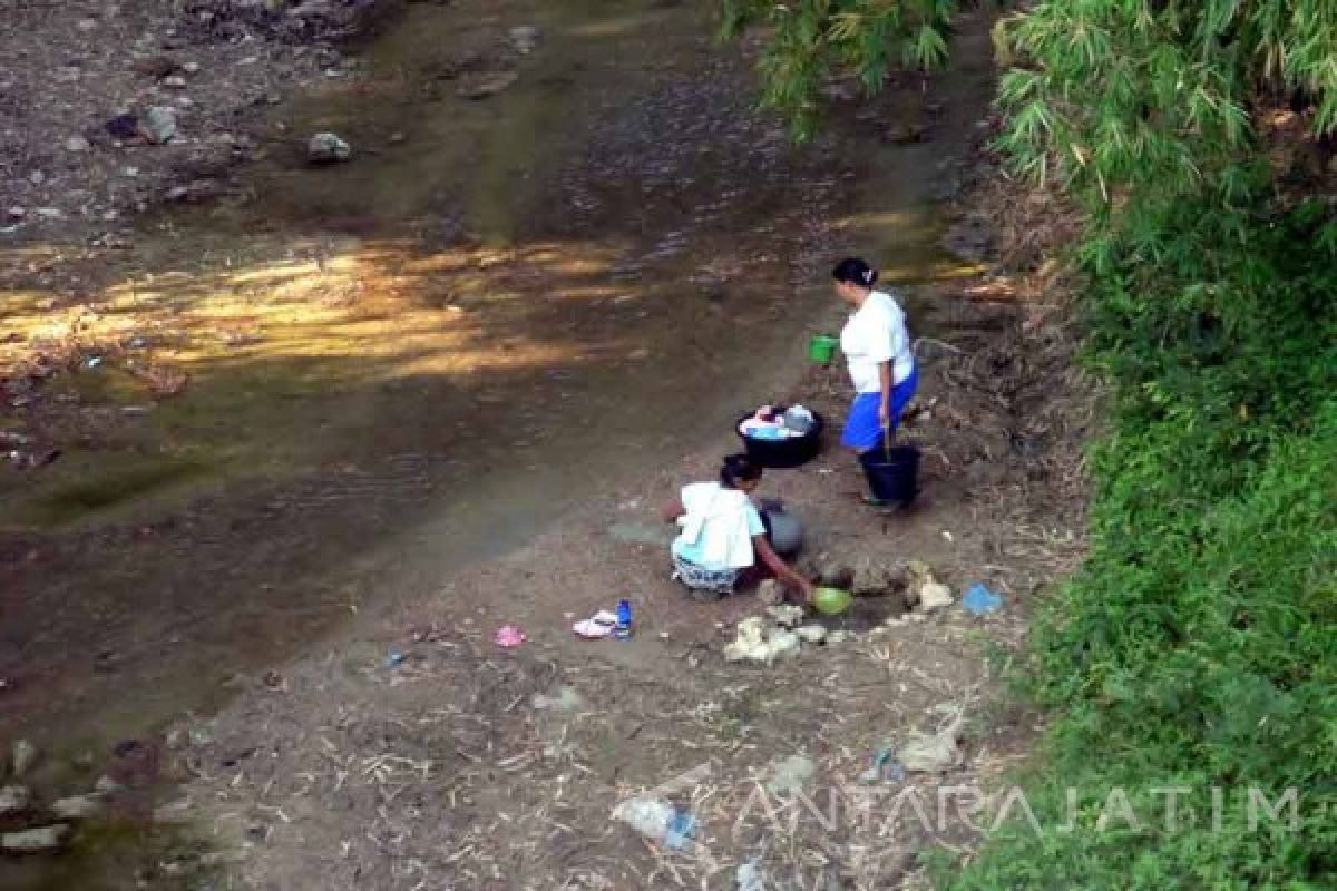 Kekeringan Mulai Landa Sebagian Desa di Bangkalan